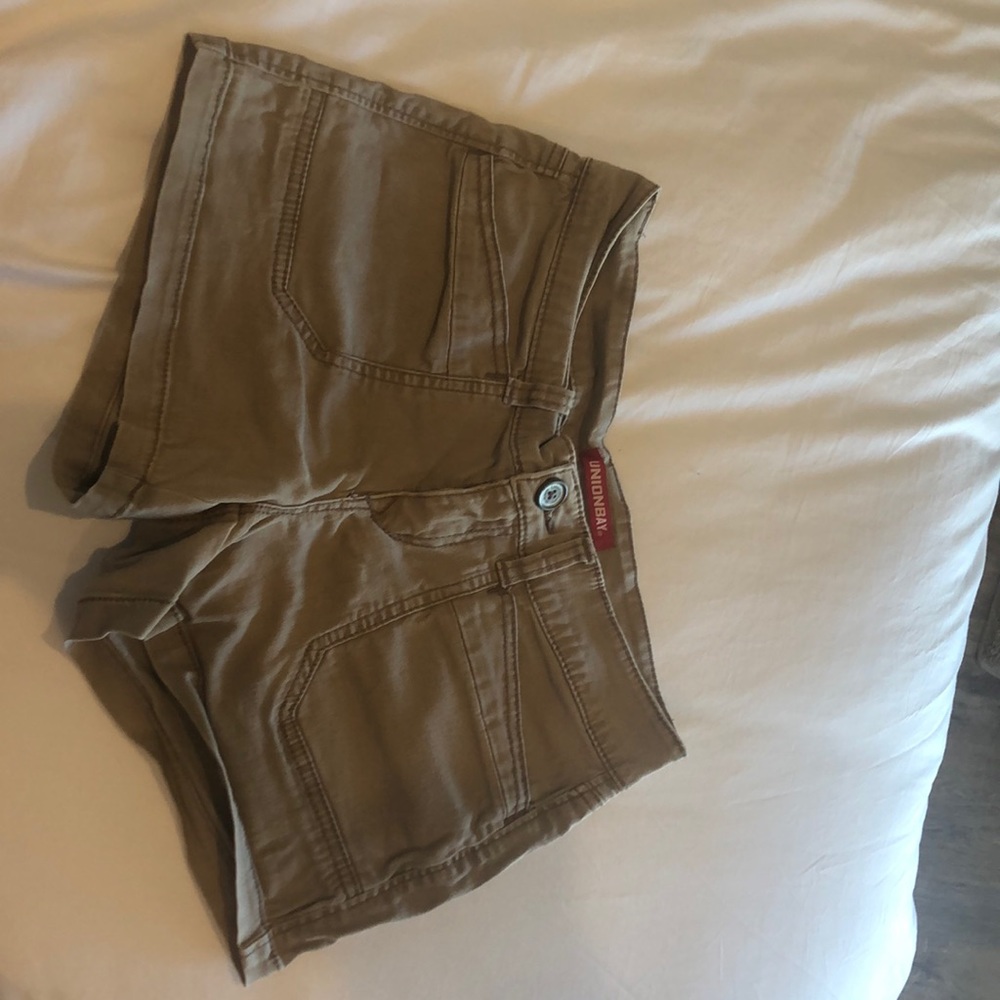 Women’s shorts